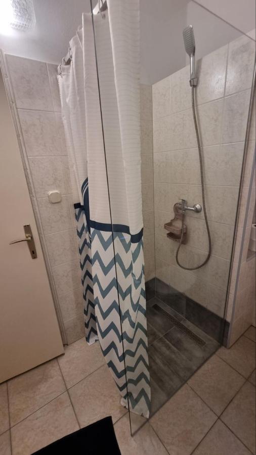Guest House Jasmin Rovinj Buitenkant foto